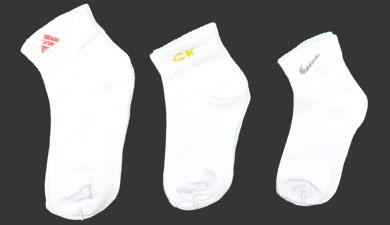 جوراب نخی ساقدار بچگانه 4 تا 6 سفید طرح ورزشی