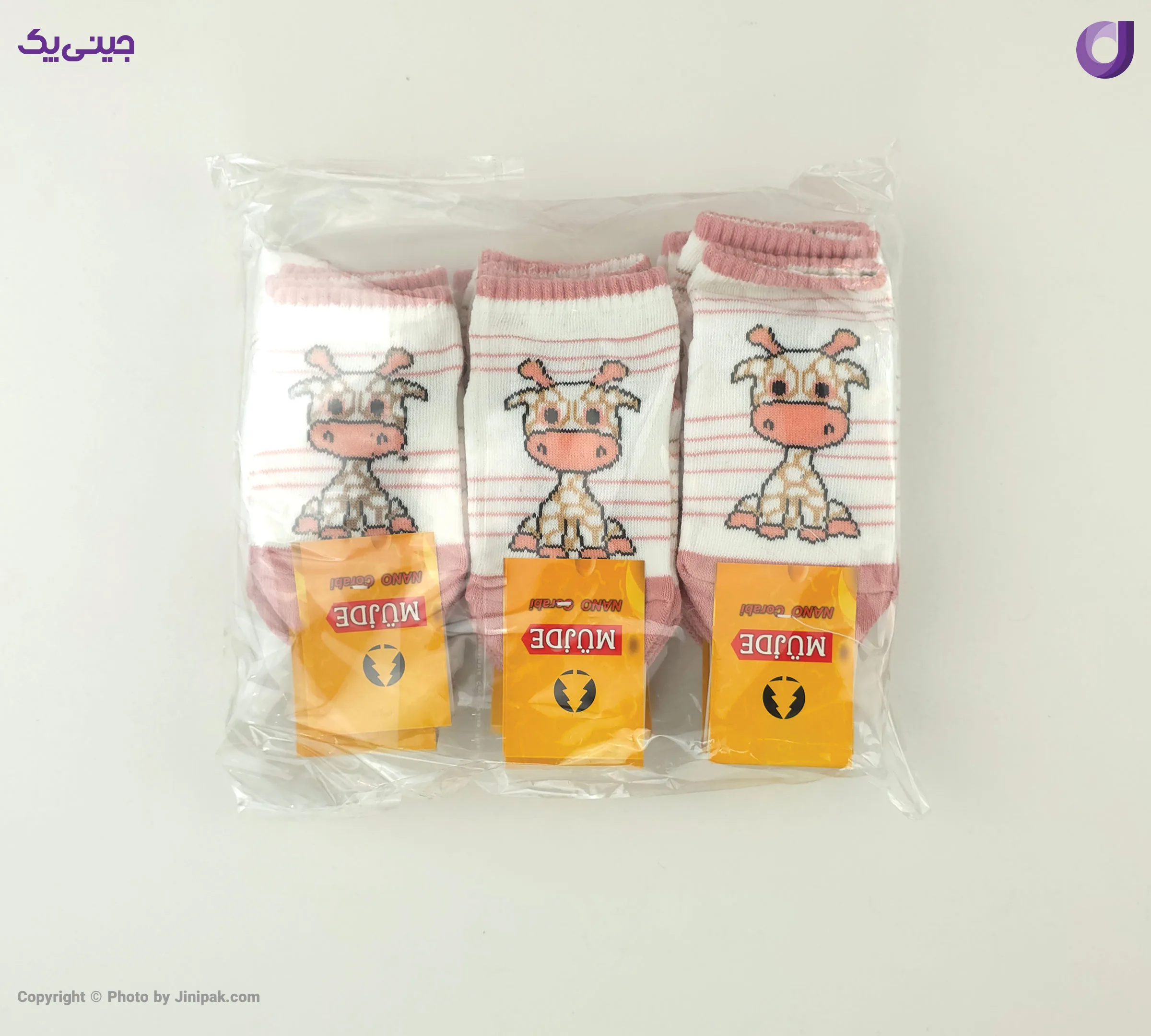 جوراب مچی نخی بچگانه تا به تا 2-3-4 سال طرح زرافه